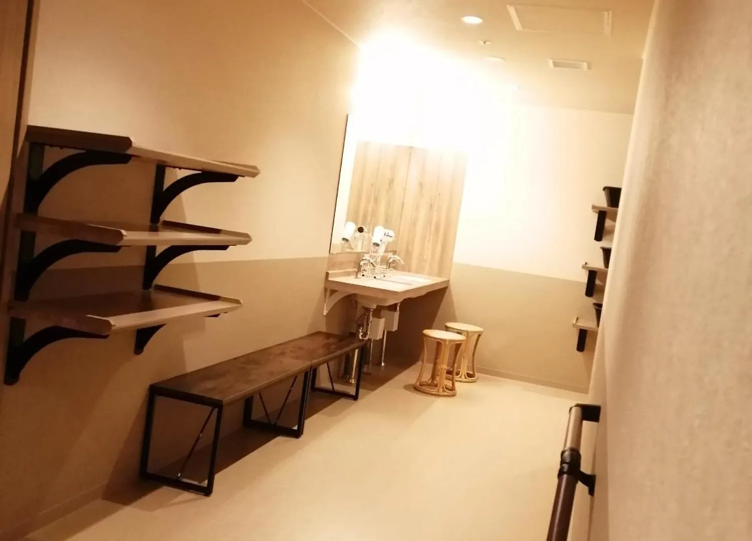 Tokyo Central Youth Hostel