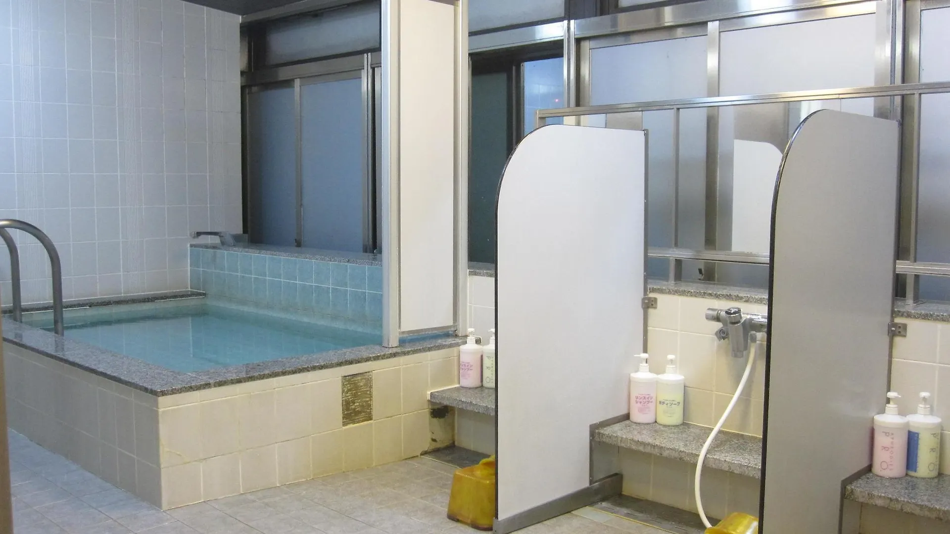 Tokyo Central Youth Hostel