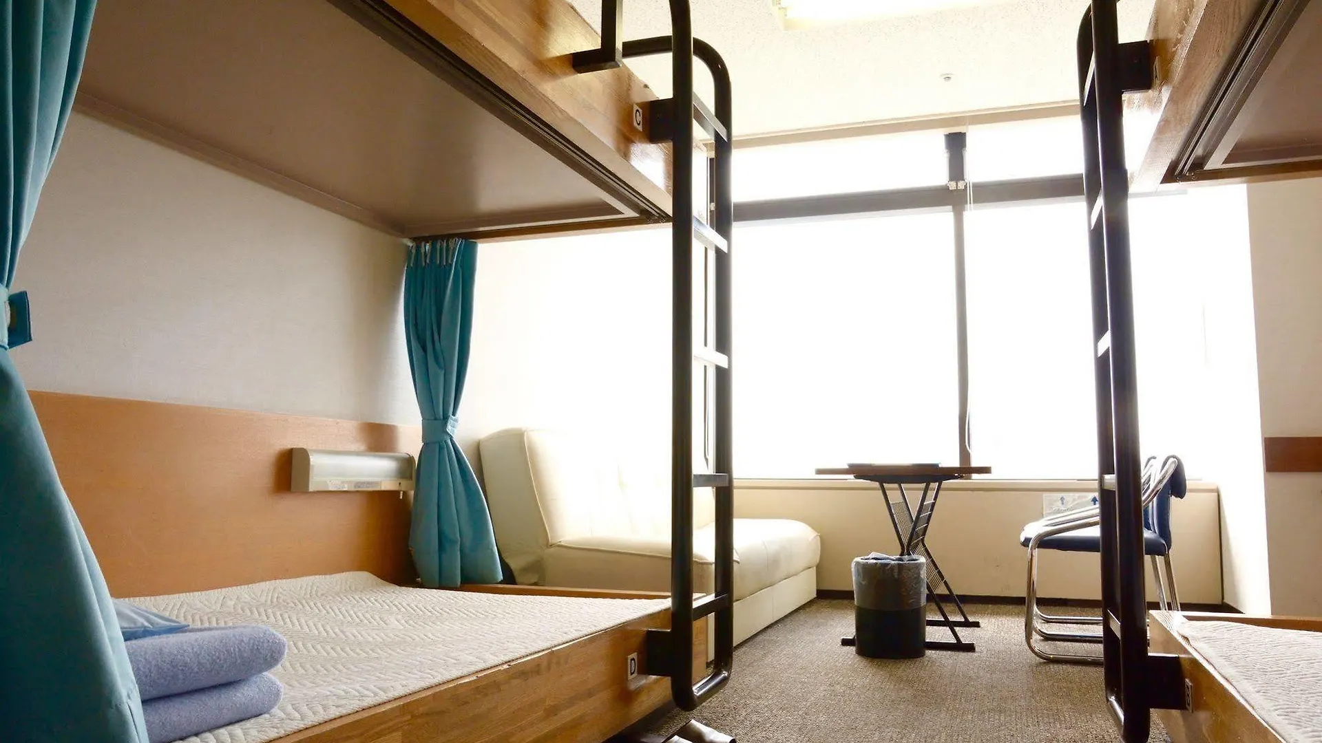 Tokyo Central Youth Hostel