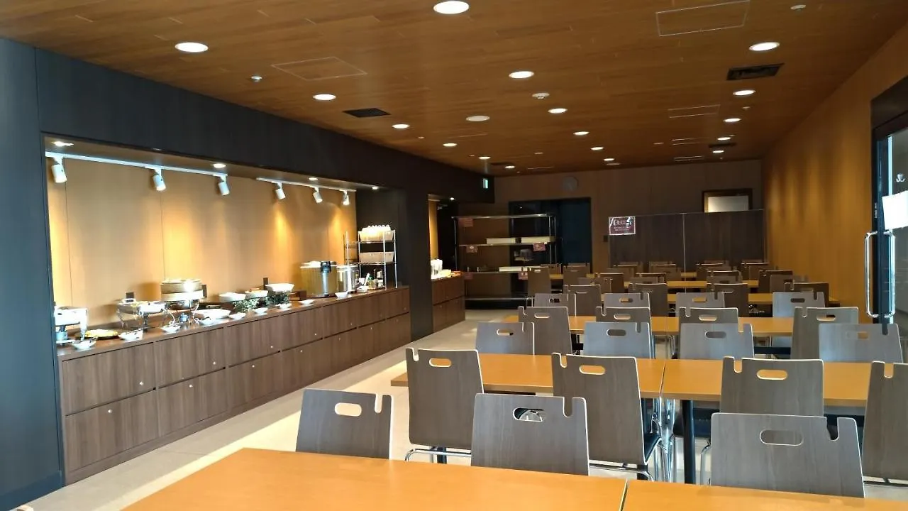 Tokyo Central Youth Hostel 0*,